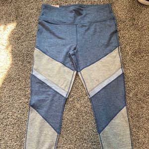 NWT Tangerine leggings ✨